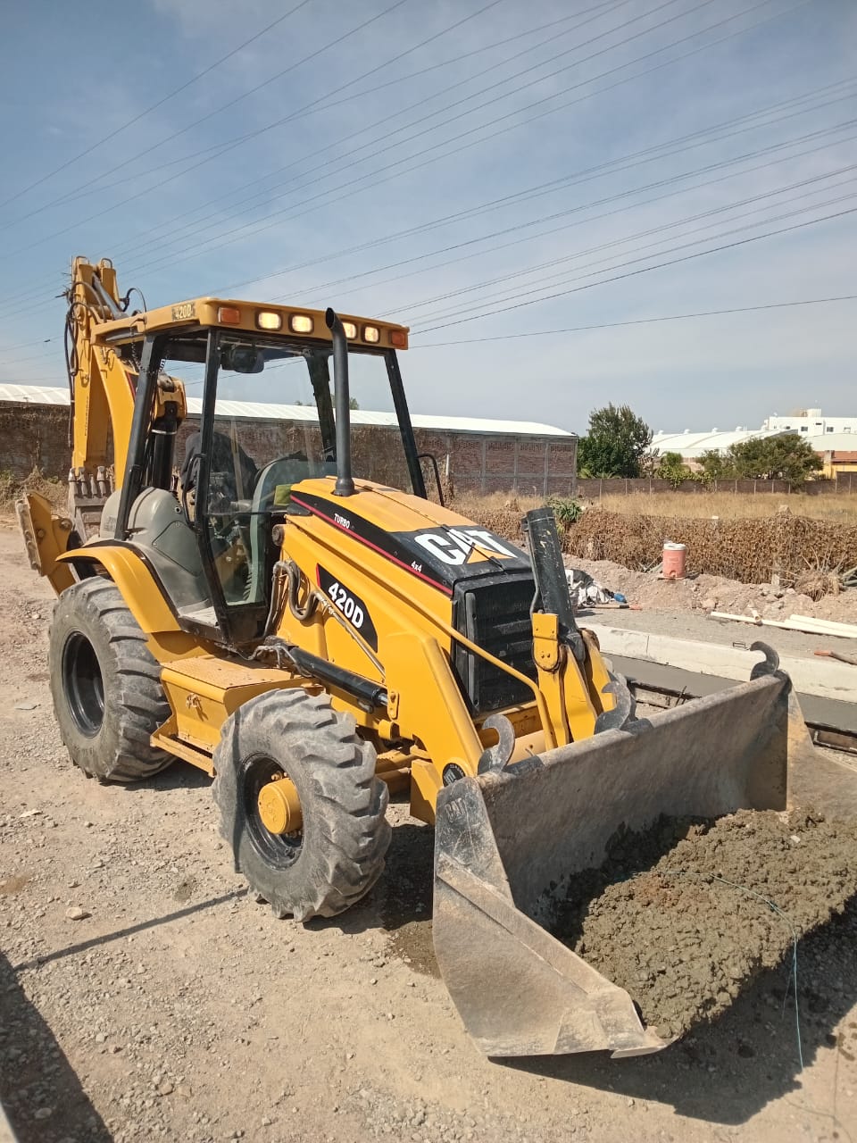 Banqueta de concreto con acabado profesional en León Guanajuato - Proyecto 68 RRF