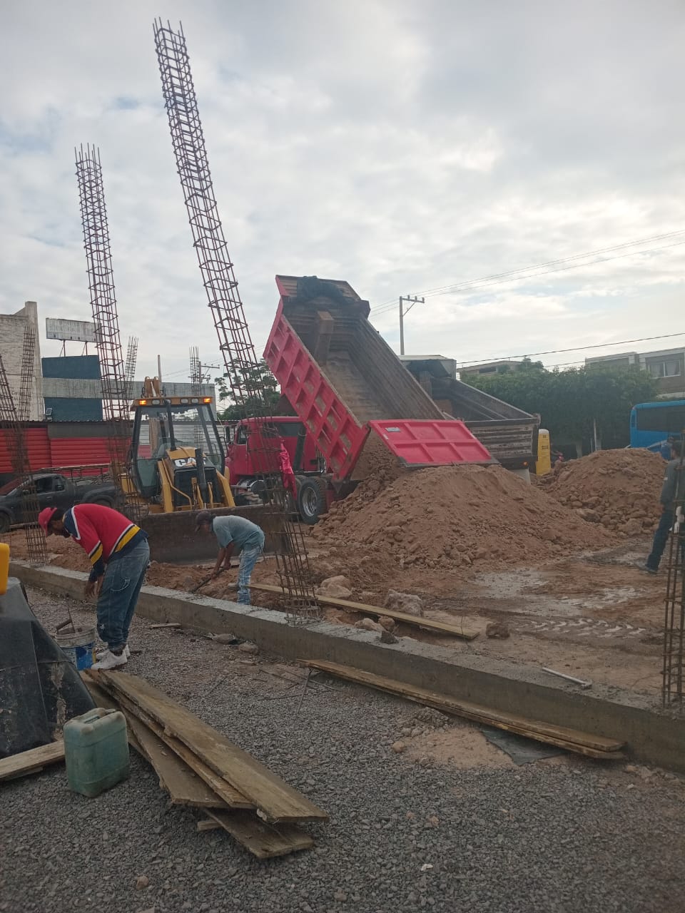 Acabado rayado para tráfico vehicular pesado en León Guanajuato - Proyecto 70 RRF